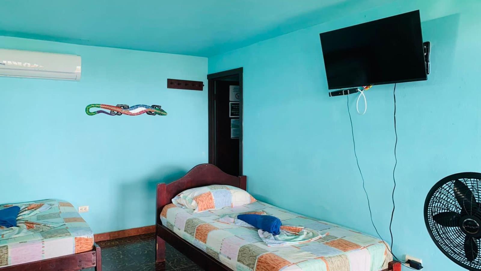 Hotel Cabinas Mar Y Cielo Montezuma Bagian luar foto