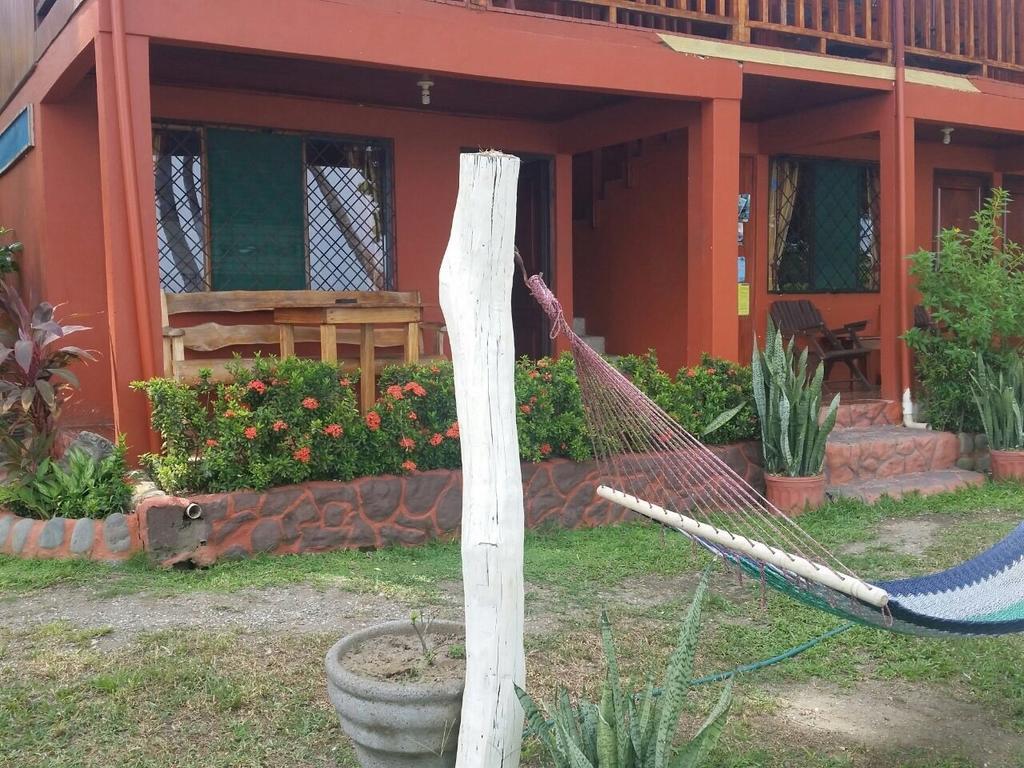 Hotel Cabinas Mar Y Cielo Montezuma Bagian luar foto